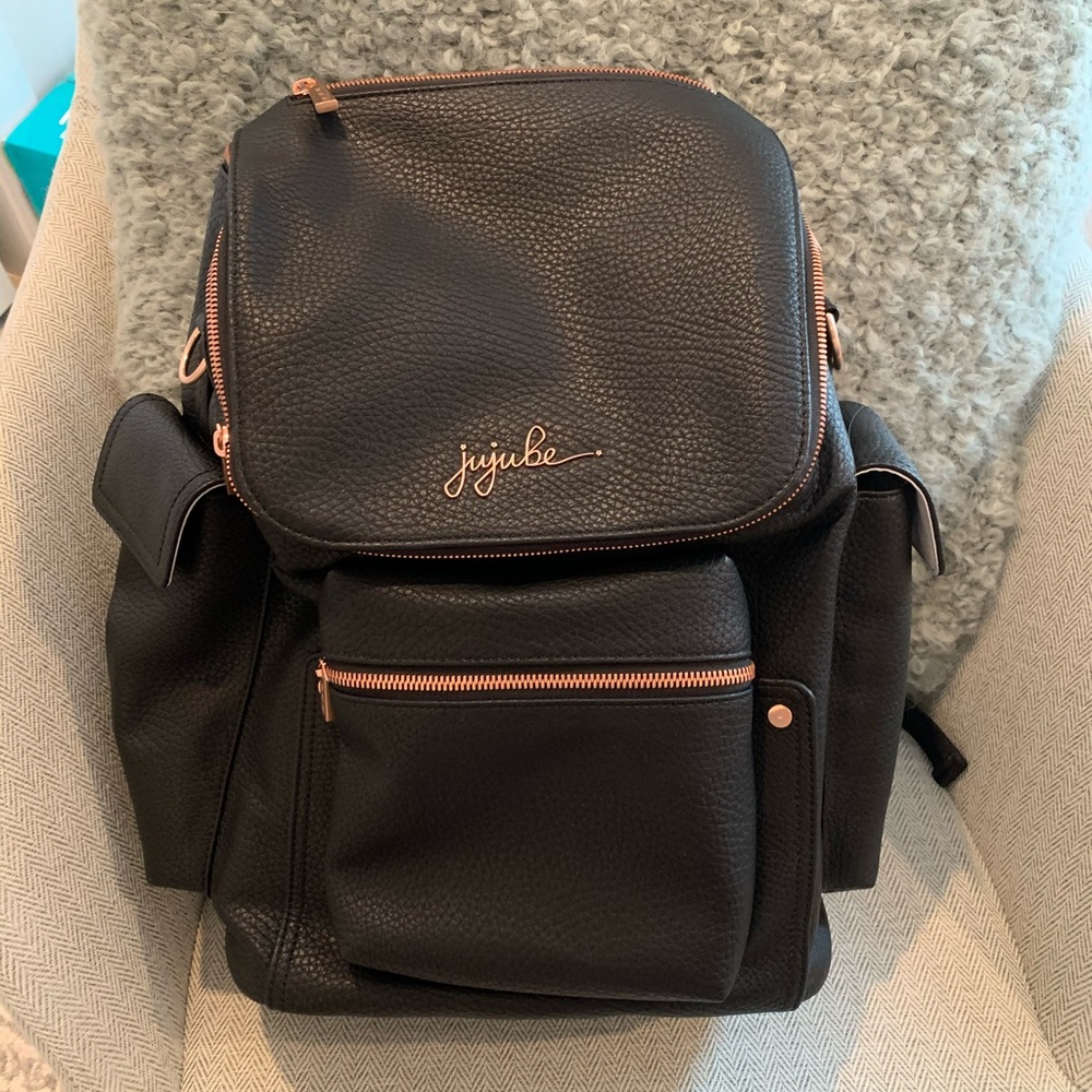 Jujube Forever Backpack in black